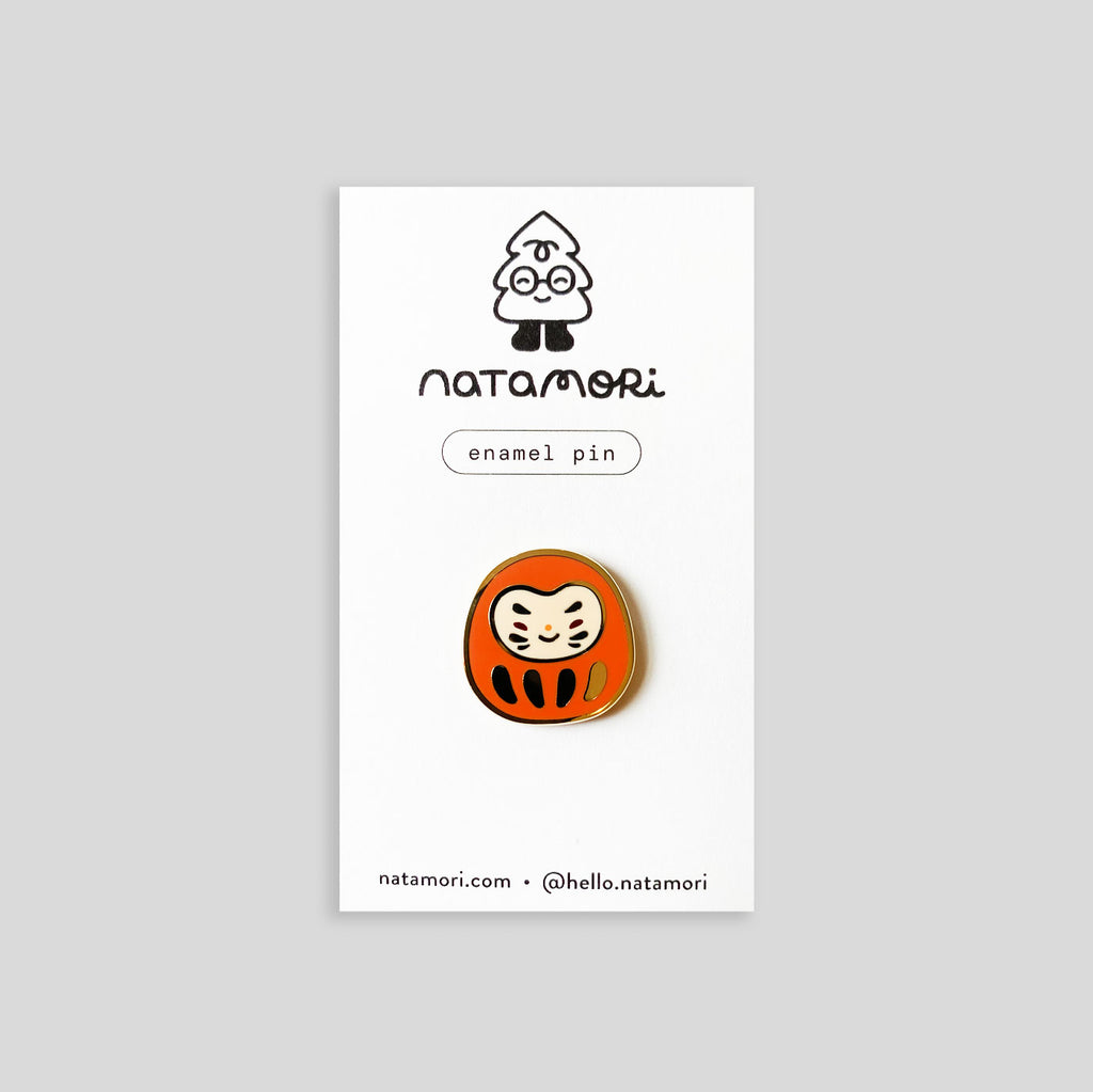 Natamori | Pin Badge - Daruma