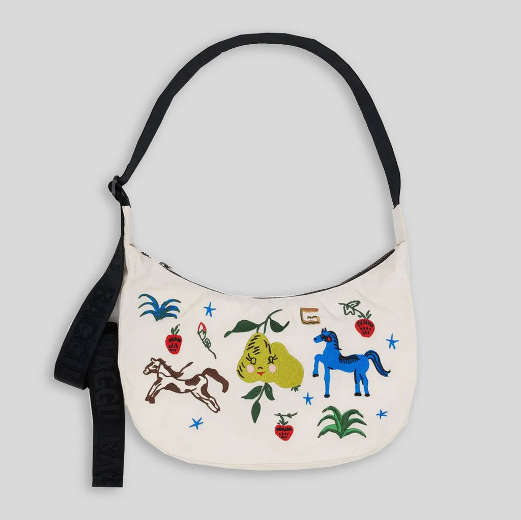 Baggu Puffy Medium Nylon Crescent Bag | Painted Prairie