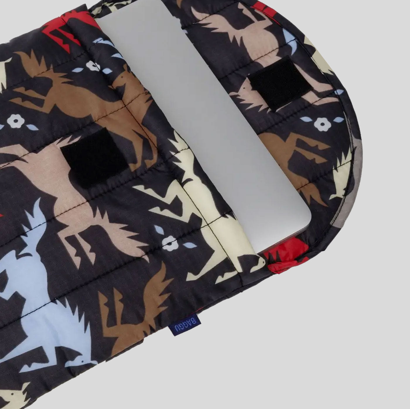 Baggu Puffy Laptop Sleeve 13"/14" | Horse Cut Outs