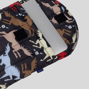 Baggu Puffy Laptop Sleeve 13"/14" | Horse Cut Outs