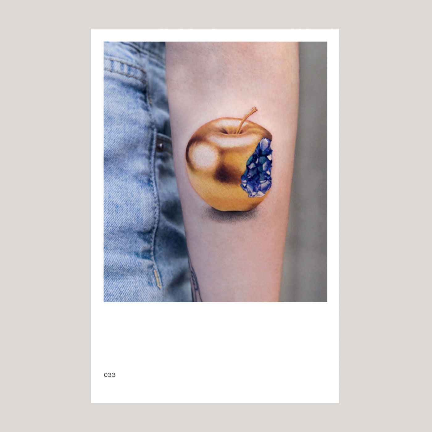Micro Tattoos: The World's Top Fine Line Tattoo Artists | Sven Rayen & Ti Racovita