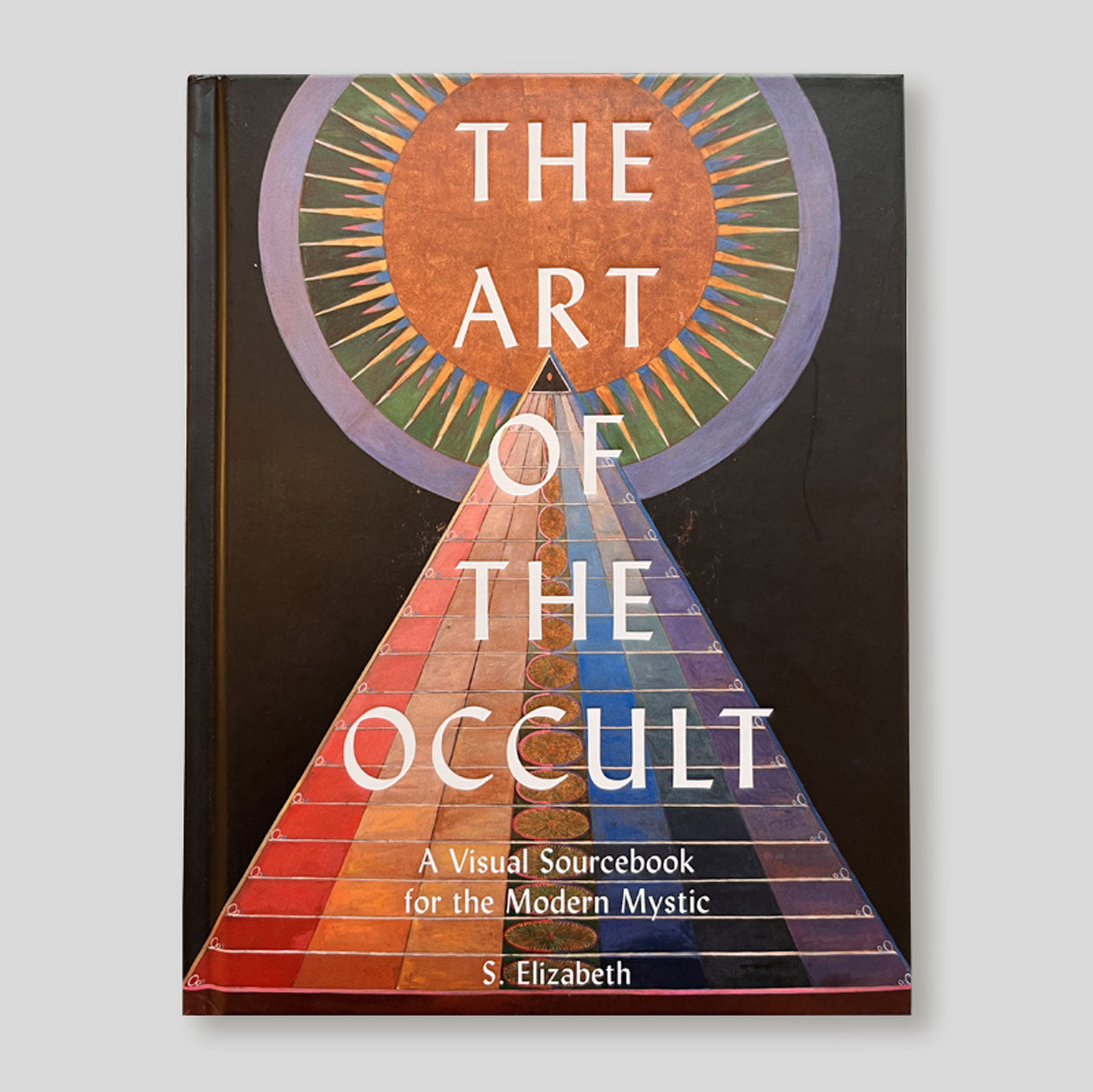 The Art of the Occult by S. Elizabeth, Quarto At A Glance